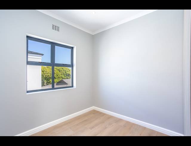 3 BEDROOM HOUSE TO LET IN SYBRAND PARK